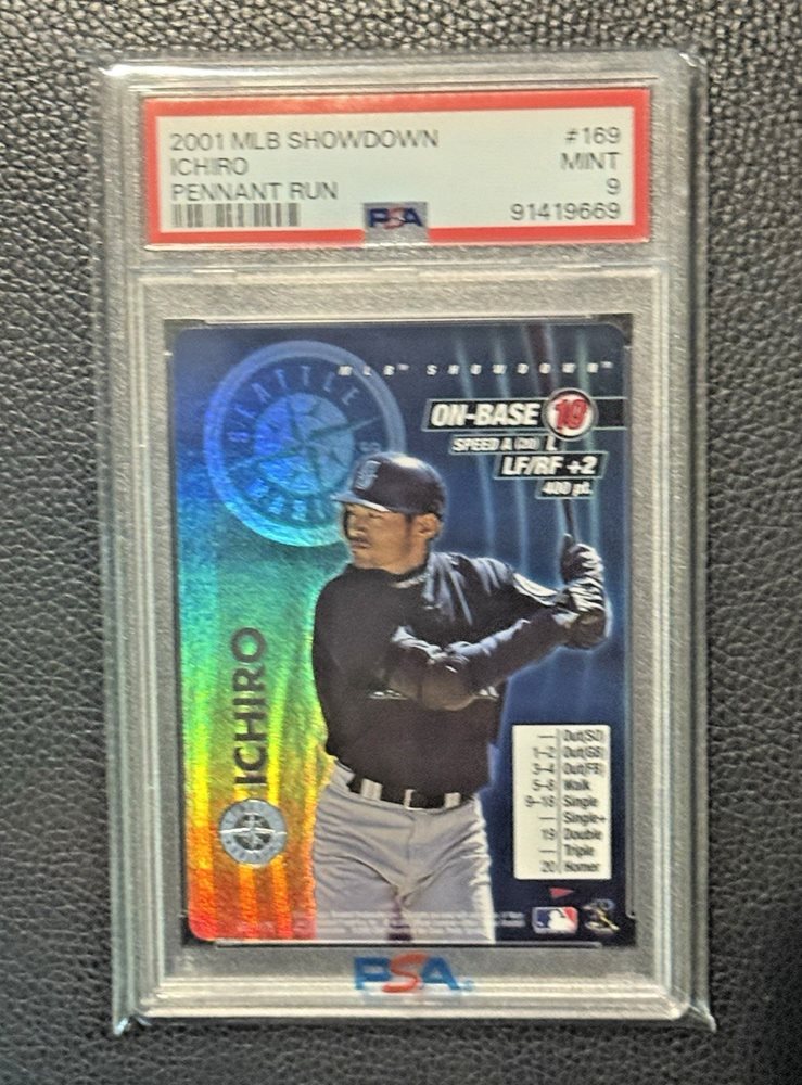 シングルカード MLB - ICHIRO 2001 FLEER LEGACY  Ichiro PSA 9 MLB - ICHIRO 2001 FLEER LEGACY Ichiro PSA 9 の通販 by りっぱ