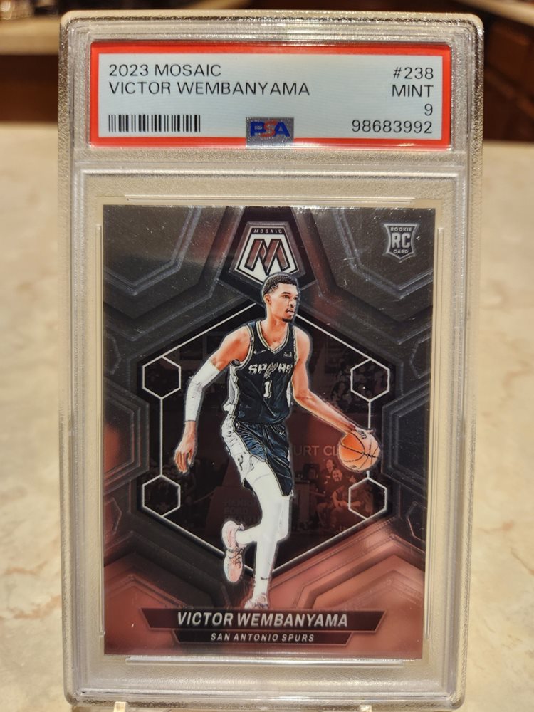 halletts_collectibles
