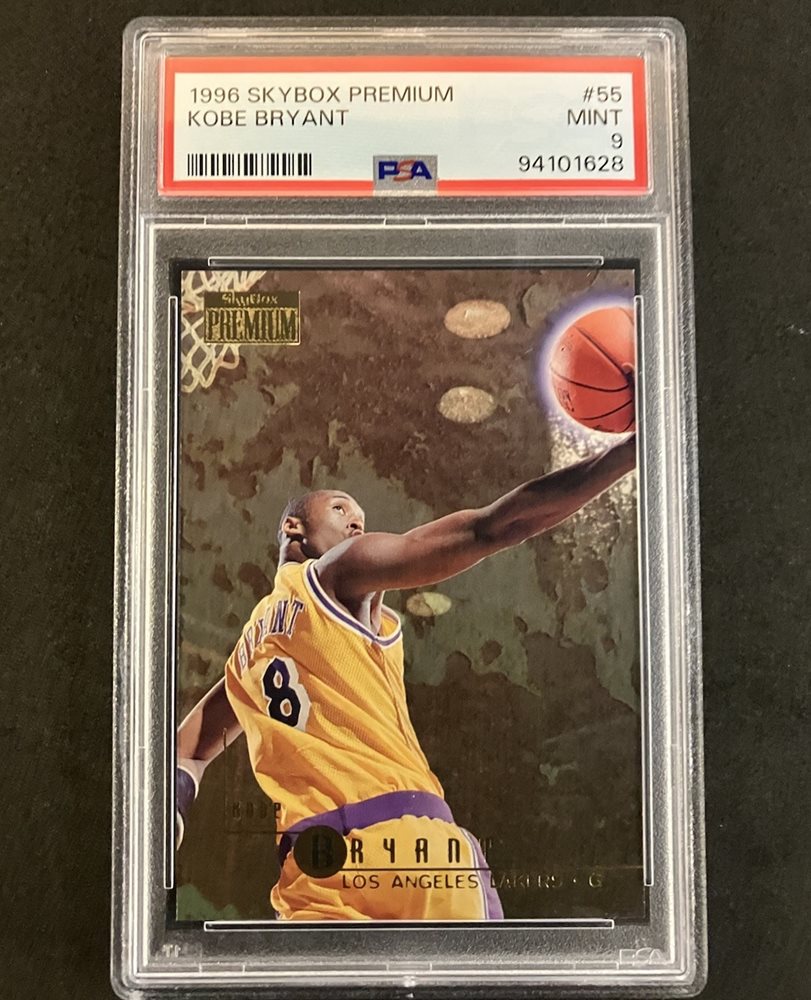 その他 KOBE BRYANT 1996 SKYBOX PREMIUM RC PSA 7 Amazon.com: Graded 1996 Skybox Premium Kobe Bryant #203