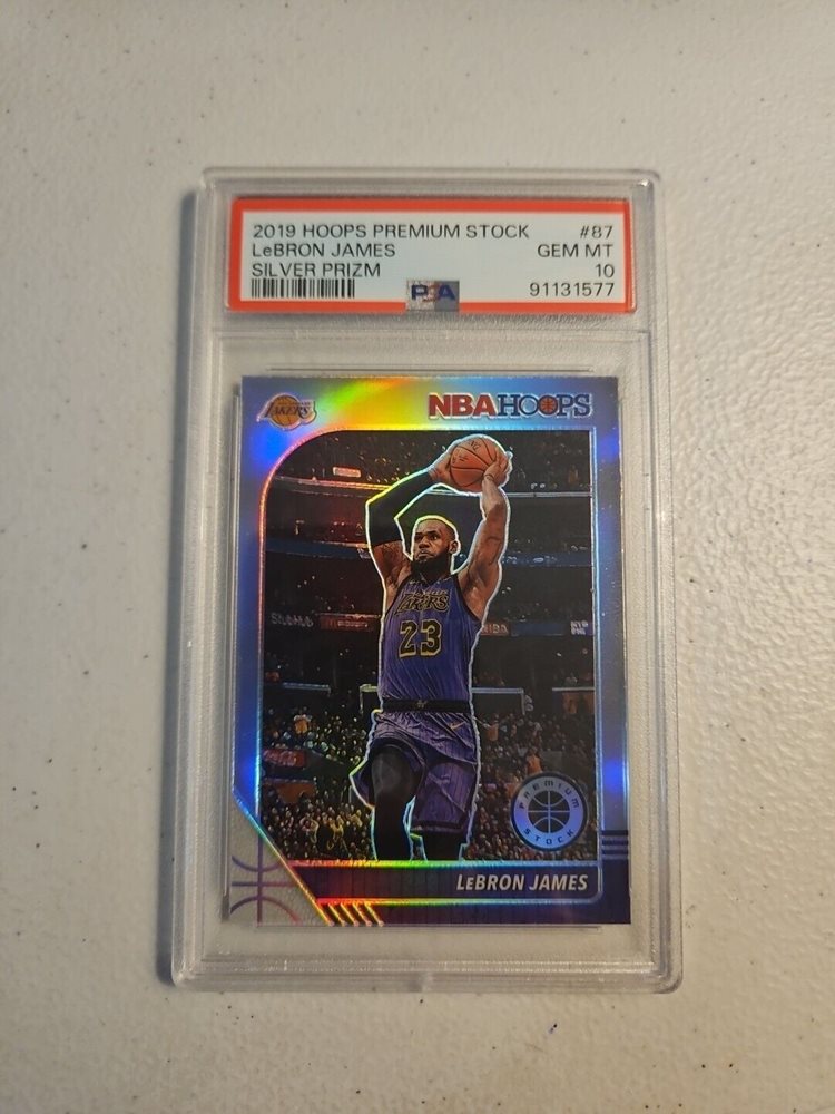 2019-20 Hoops Premium Stock #87 LeBron James Pulsar EGC 10 Gem