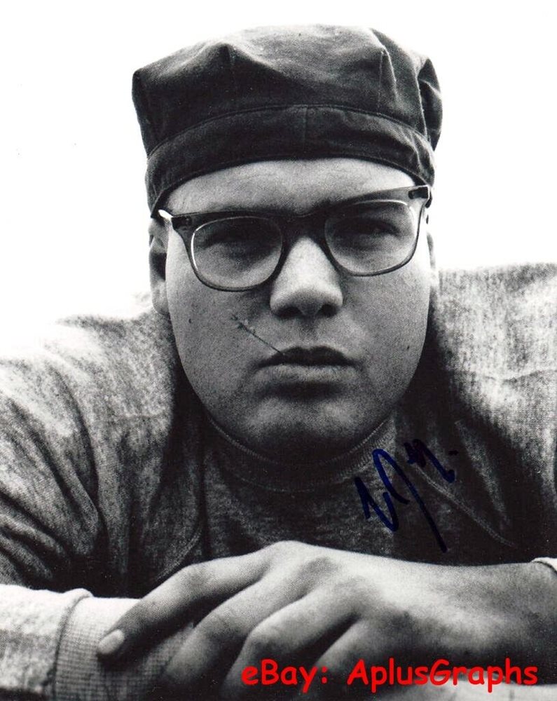 VINCENT D