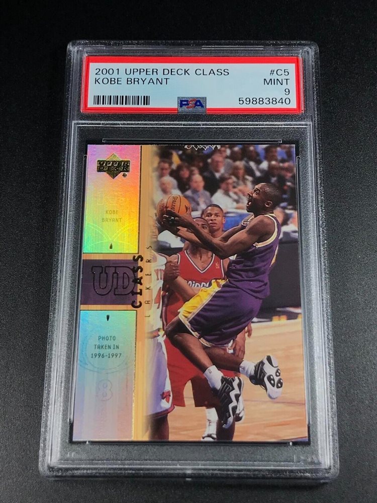 Kobe Bryant 2001 Upper Deck Game-Used Jersey Card