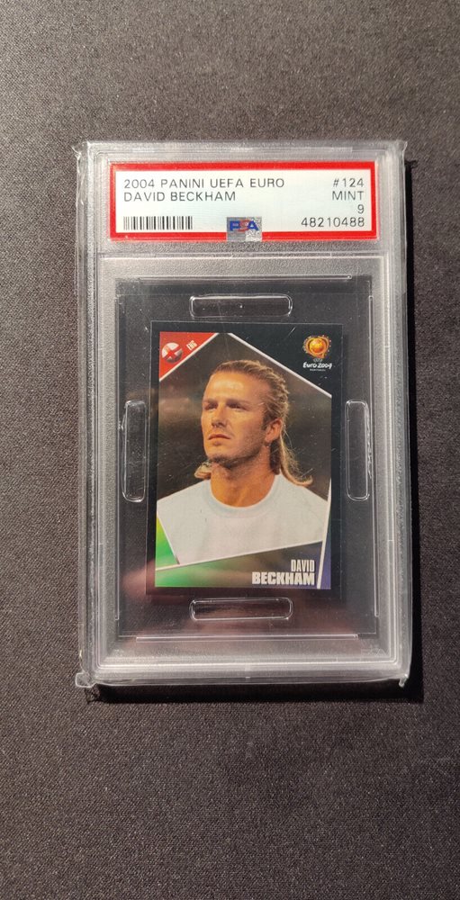 Carte Panini UEFA Euro 2004 David Beckham #124 - Notée PSA 8 (NM-MT) - Collection