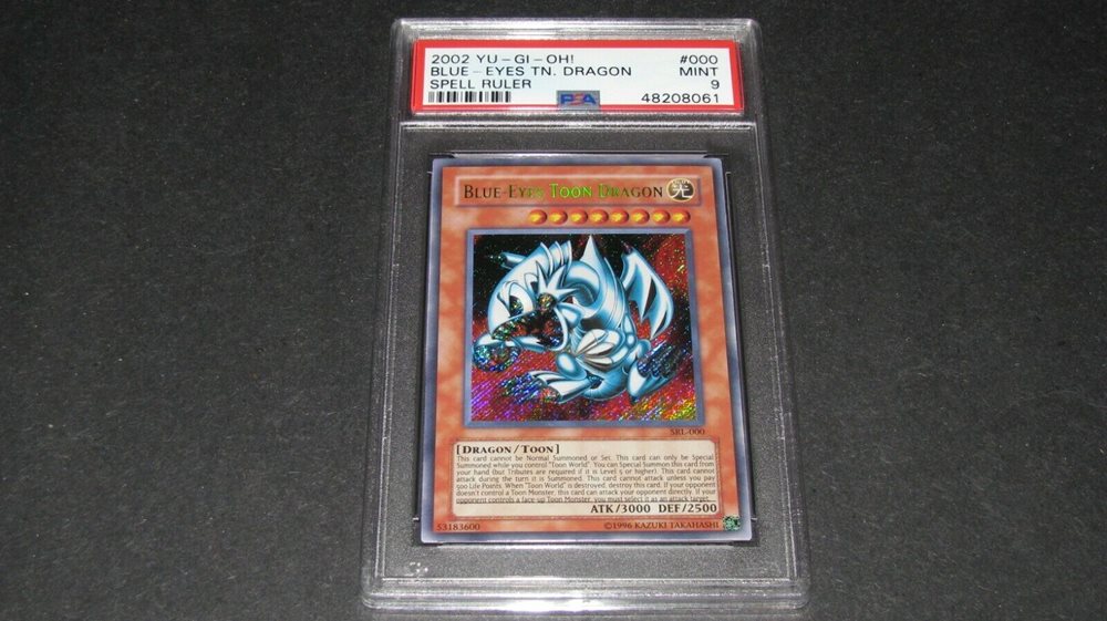 yugioh cards blue eyes white dragon toon Amazon.com: Blue-Eyes Toon Dragon - LDS1-EN056 - Common main image 0