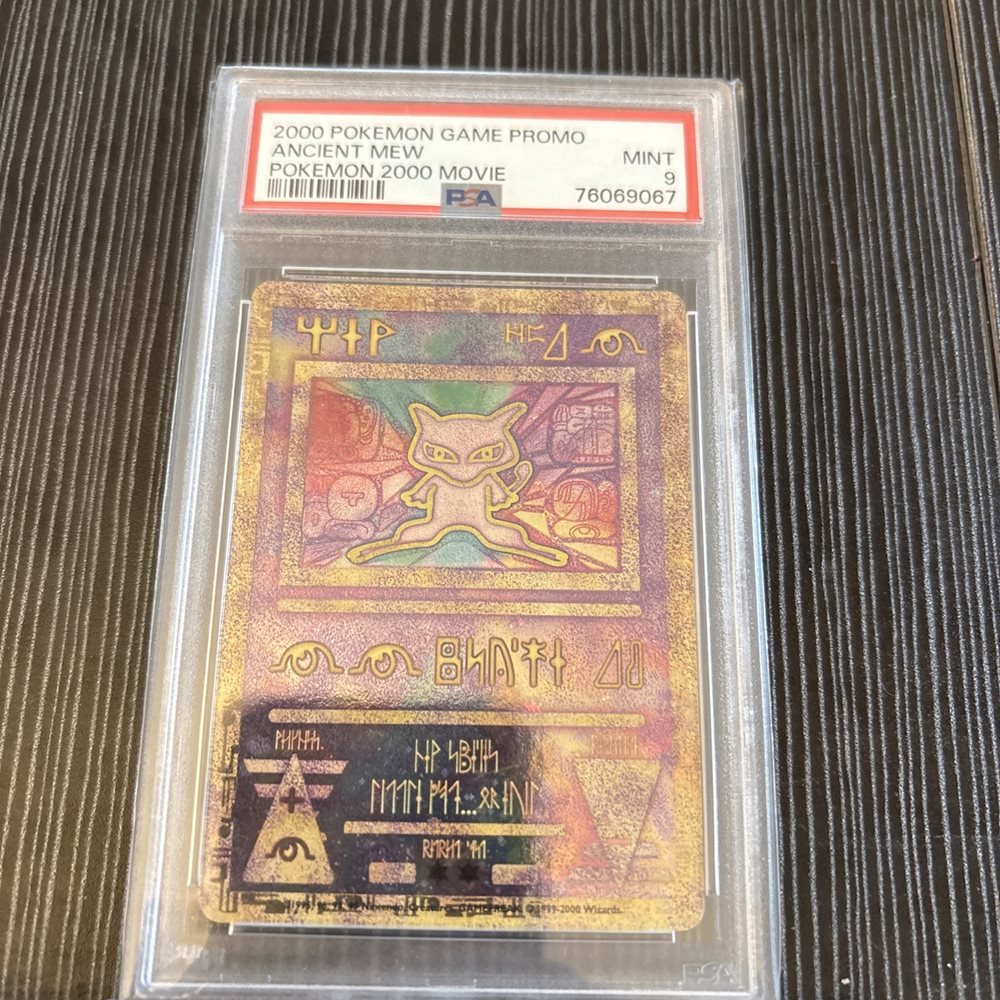2000年 ポケモンカード Ancient Mew 古代ミュウ PSA 8