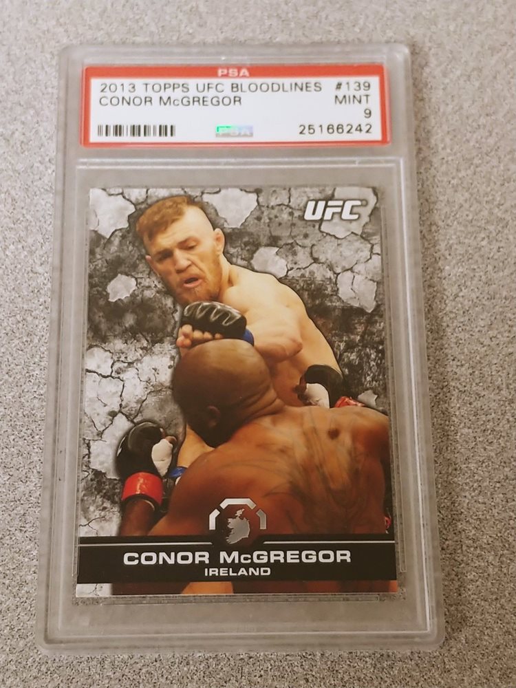 コナーマクレガー　ルーキーカード　PSA9 Conor McGregor 2017 Topps Chrome UFC Autograph Gold