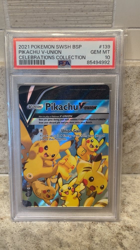 2021 Pokemon: PIKACHU V UNION SWSH141 - [Black Star Promo