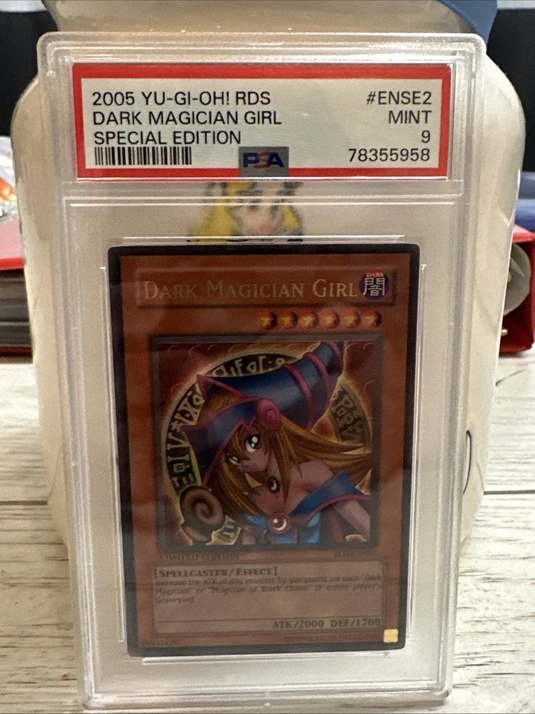 madlocollectibles