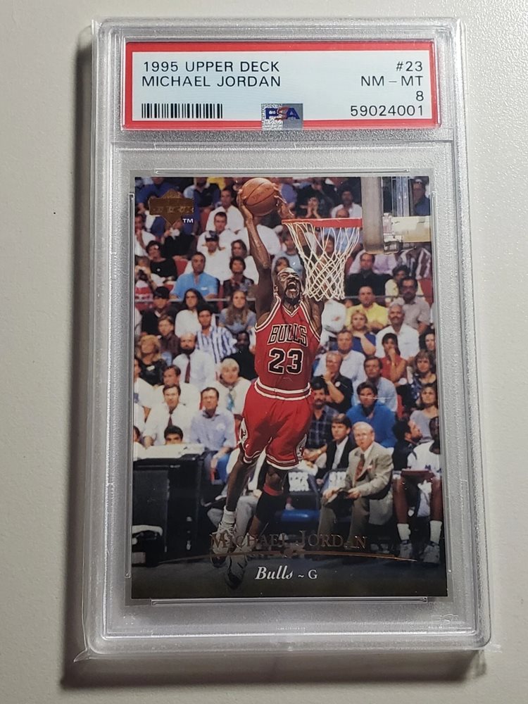 astro8collectibles