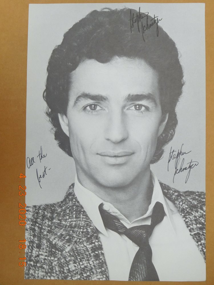 #153 STEPHEN SCHNETZER ORIGINAL AUTOGRAPHED B&W 17x11 P