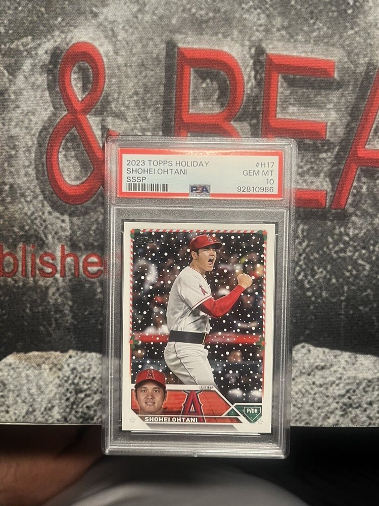 激レア TOPPS holiday 2023 サンタ バリエーション SSP 2023