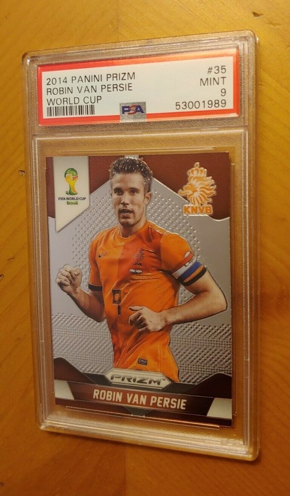 collectibles_cards_clutter