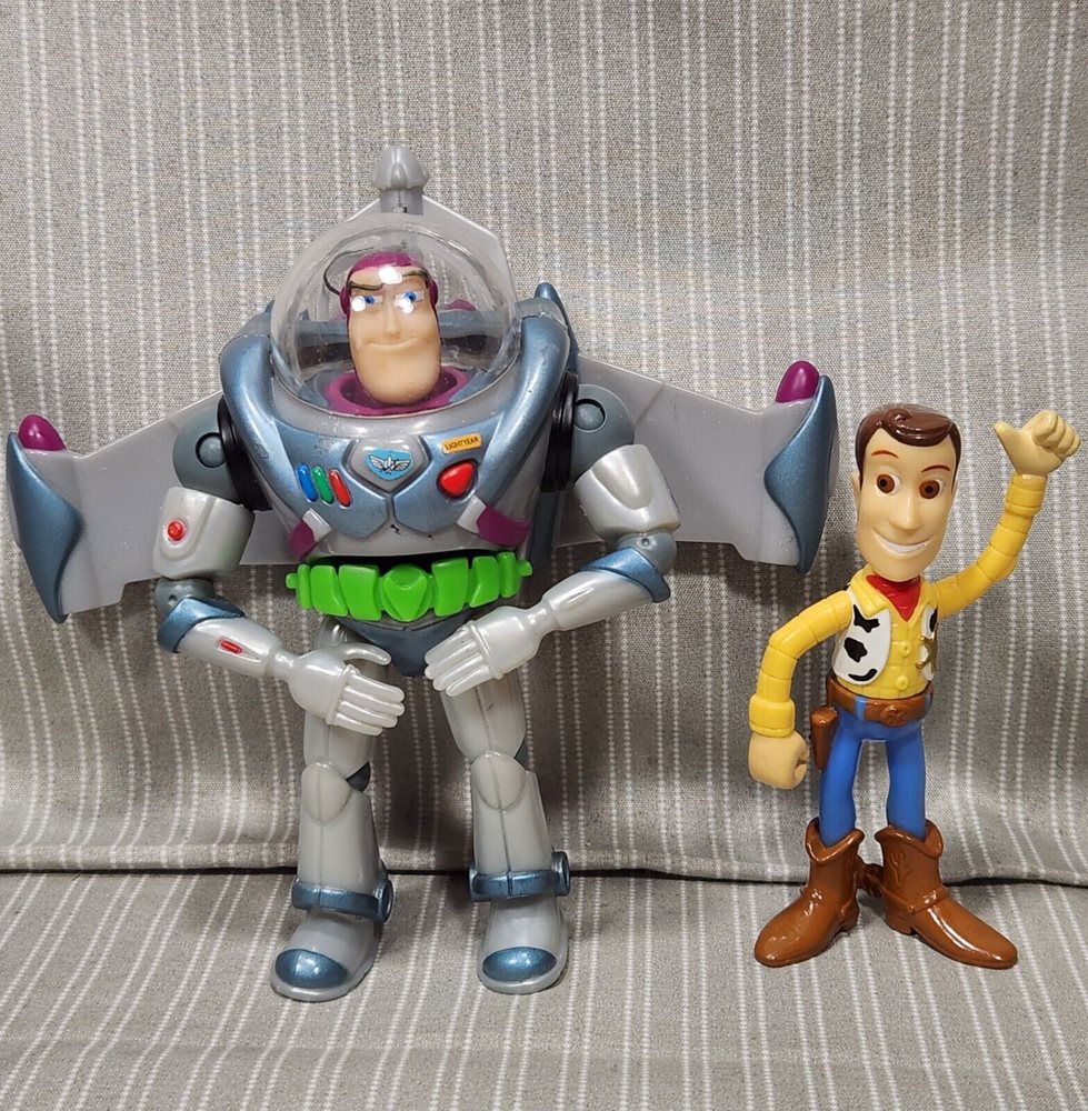 Vintage DISNEY Buzz Lightyear TOY STORY Action Figure