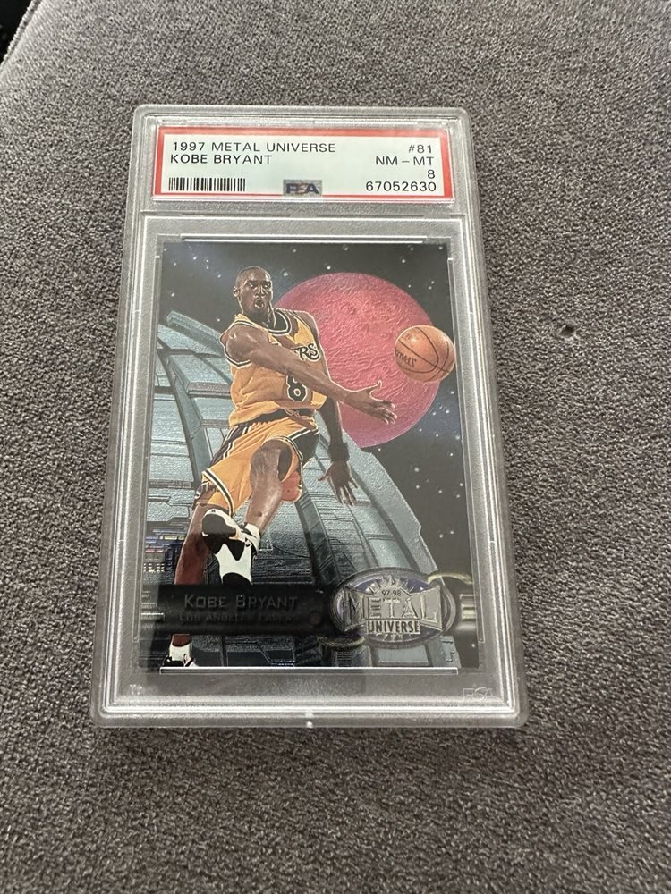 PSA鑑定済 1997 KOBE BRYANT L UNIVERSE 1997 Metal Universe Championship Kobe Bryant | PSA CardFacts®
