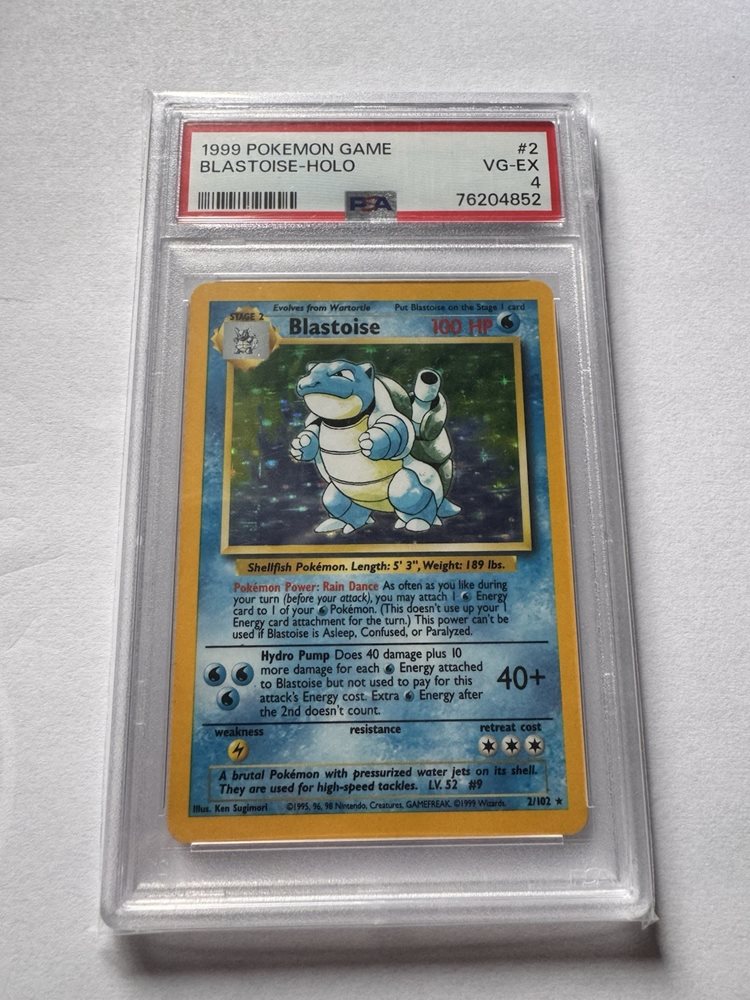 hollidaycollects